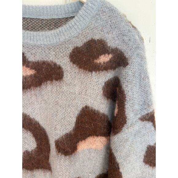 Animal Leopard Sweater Women Large - Picture 2 of 5